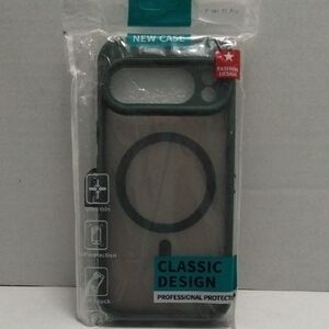 Classic Green Design Case For The Google Pixel 10 Pro Phone